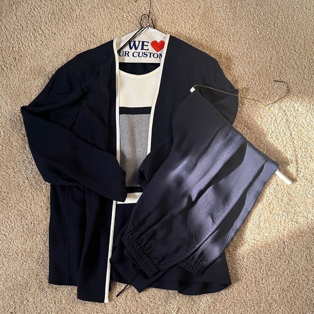 R&M Richards Dark Blue Lounge Set